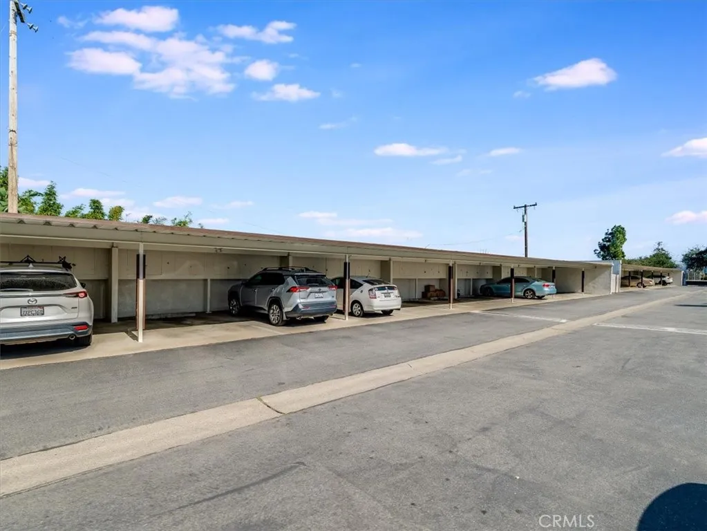 676 N 12th Street  home-pic-32