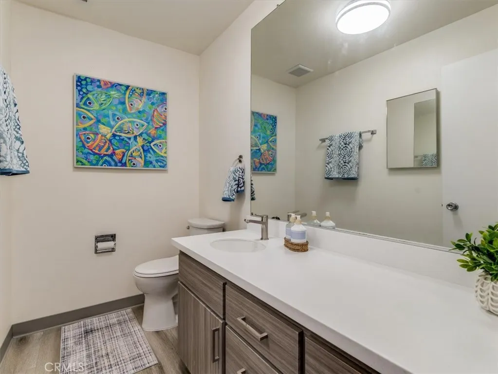 676 N 12th Street  home-pic-9