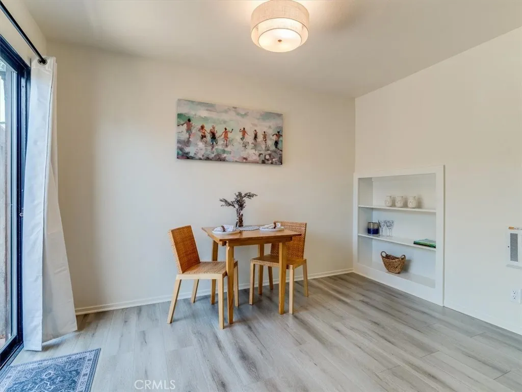 676 N 12th Street  home-pic-12