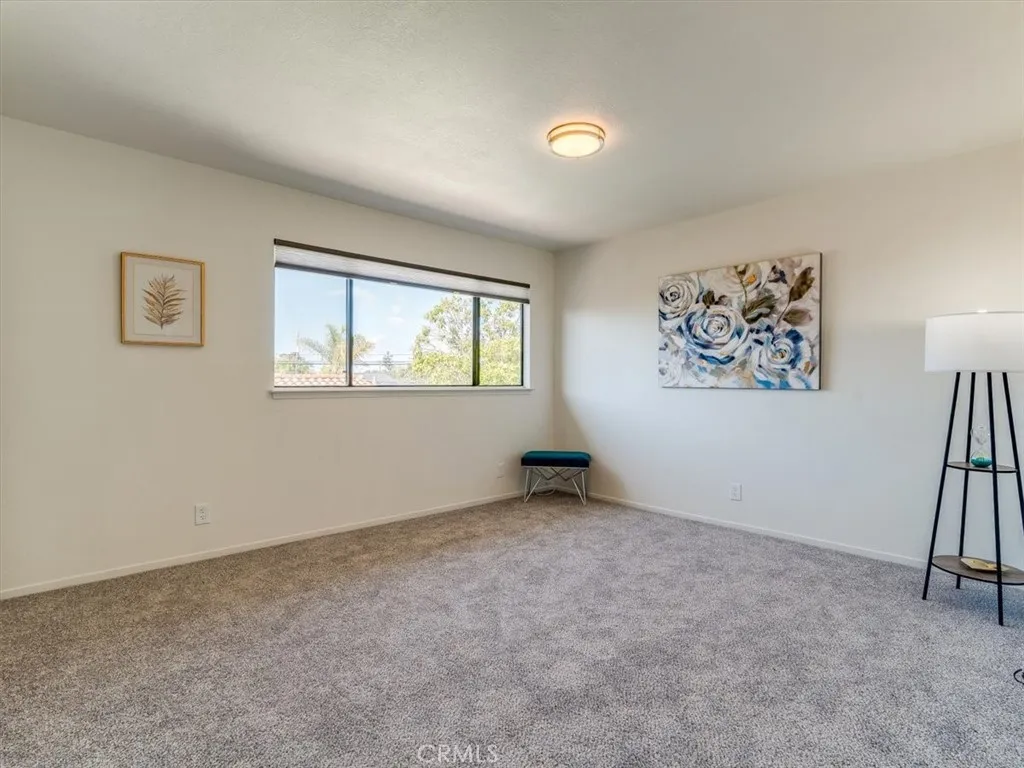 676 N 12th Street  home-pic-23