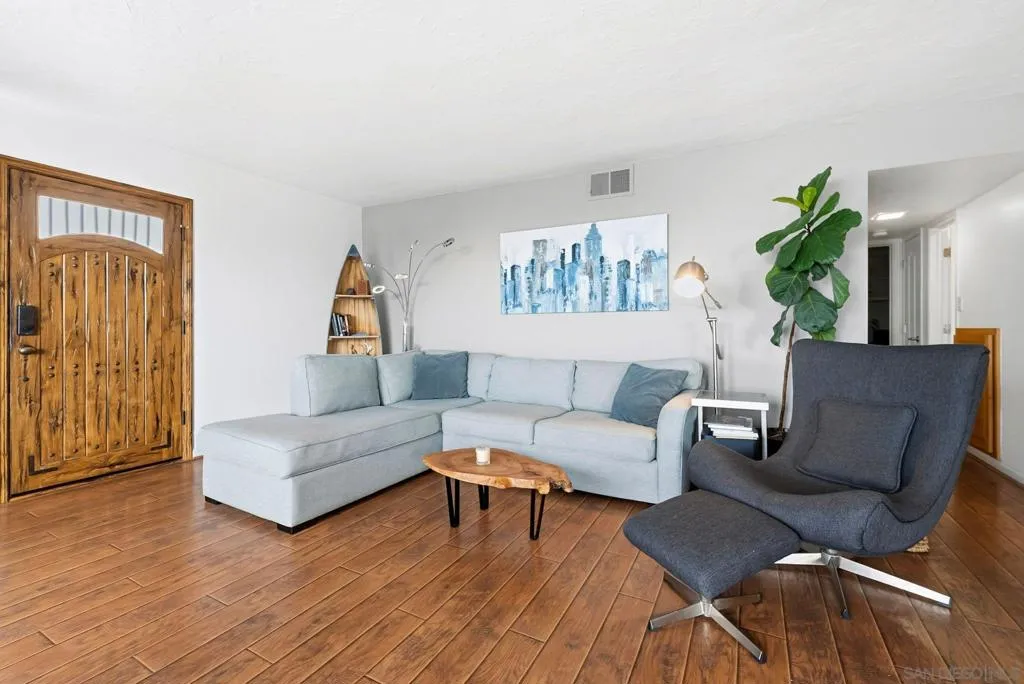 1828 Linwood St 1, San Diego, California 92110 home-pic-7