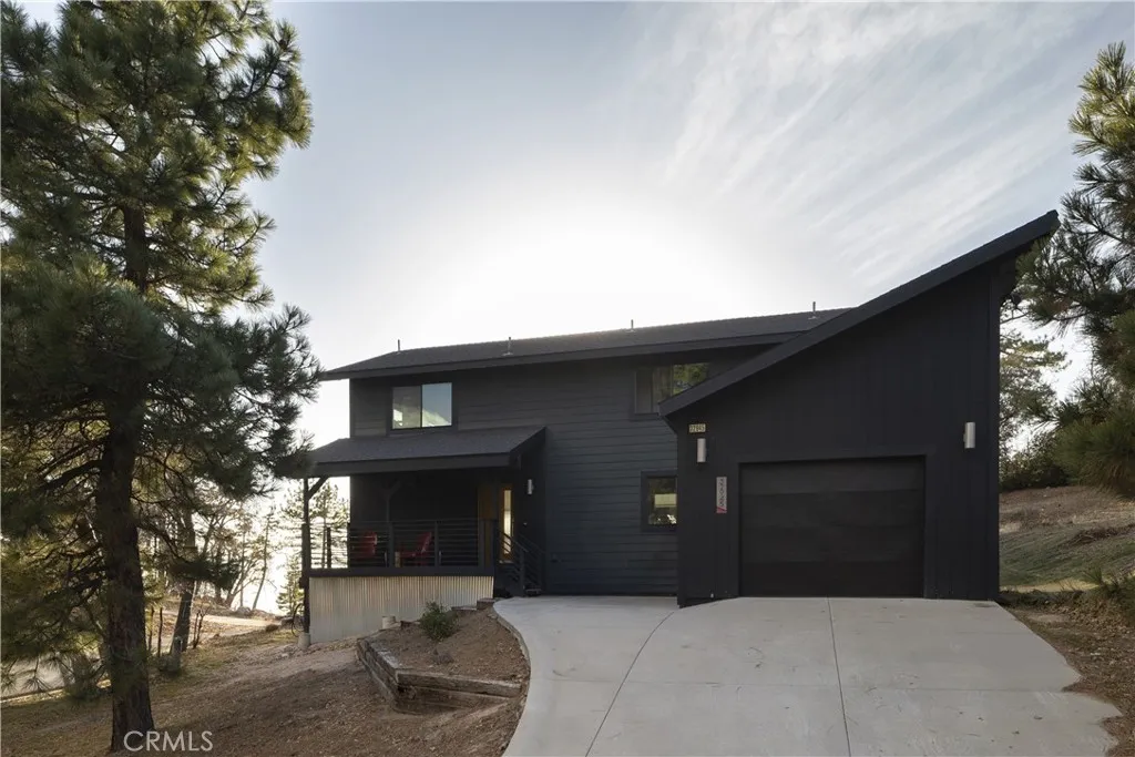 32945 Juniper Lane, Green Valley Lake, California 92341 home-pic-26