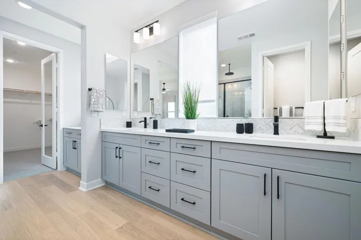 34-web-or-mls-JT48888McConnell-37