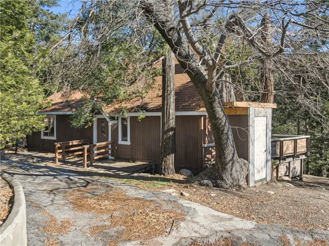 FRONT OF HOME & DRIVEWAY