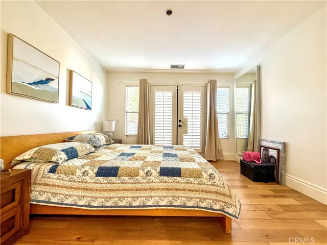 1752 Grand 4, Long Beach, California 90804
