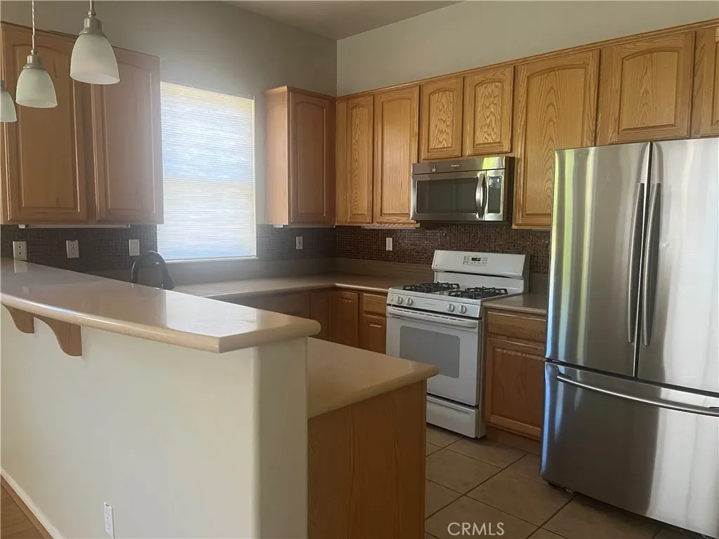 5957 Indian Canyon Drive, Banning, California 92220 home-pic-4