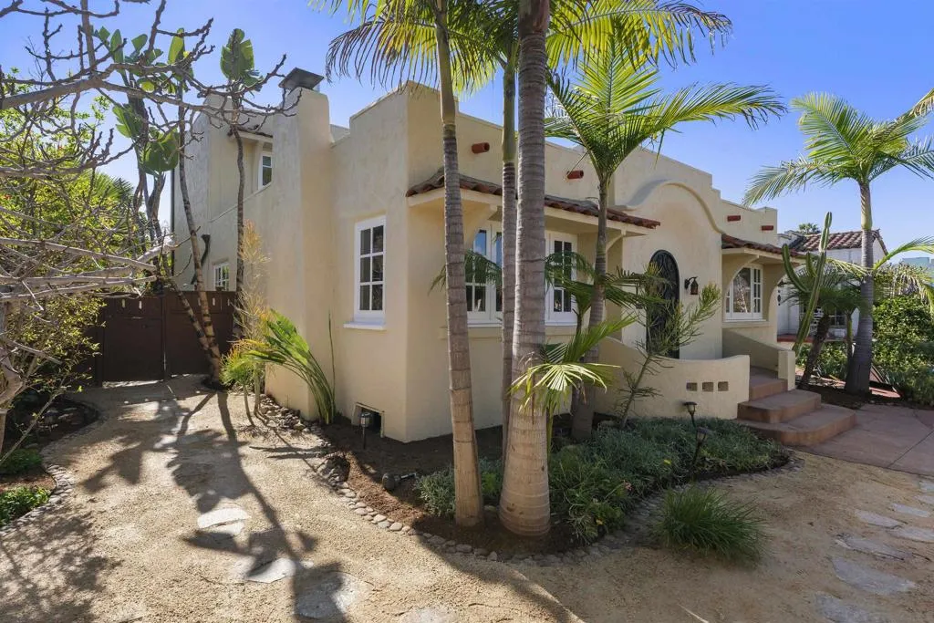 2669 San Marcos, San Diego, California 92104 home-pic-1