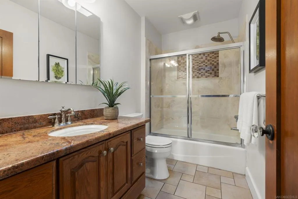2669 San Marcos, San Diego, California 92104 home-pic-25