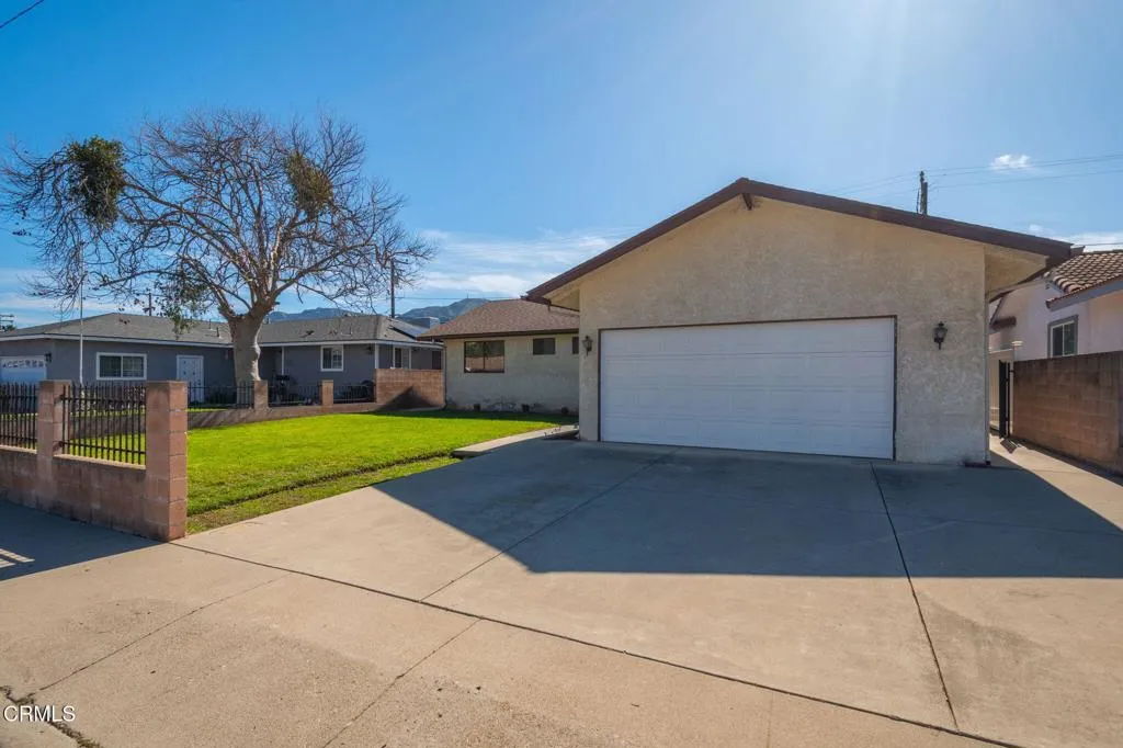 304 Moultrie Place, Santa Paula, California 93060 home-pic-19