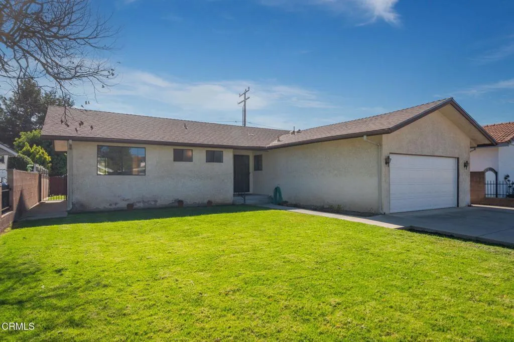 304 Moultrie Place, Santa Paula, California 93060 home-pic-1