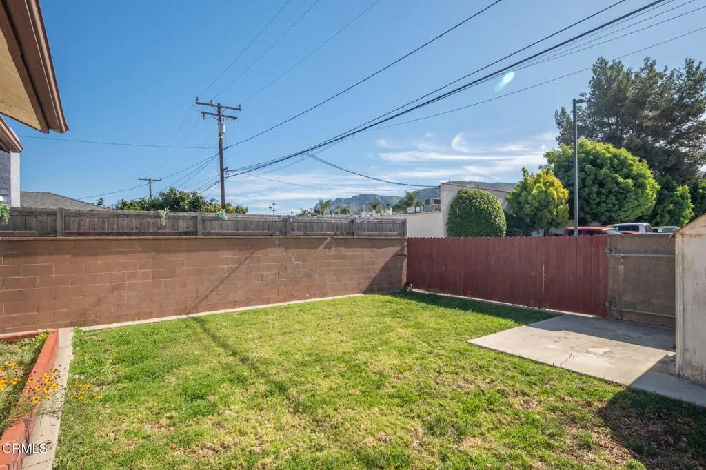 304 Moultrie Place, Santa Paula, California 93060 home-pic-18