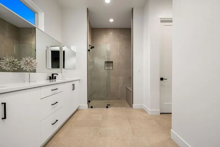 50-web-or-mls-RPChampion_OPMG_0226_050