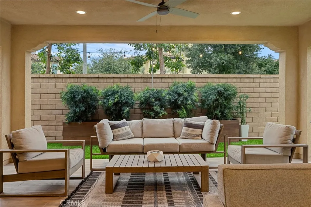 10 Eclipse, Lake Forest, California 92630 home-pic-30