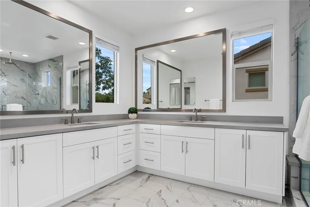 10 Eclipse, Lake Forest, California 92630 home-pic-27