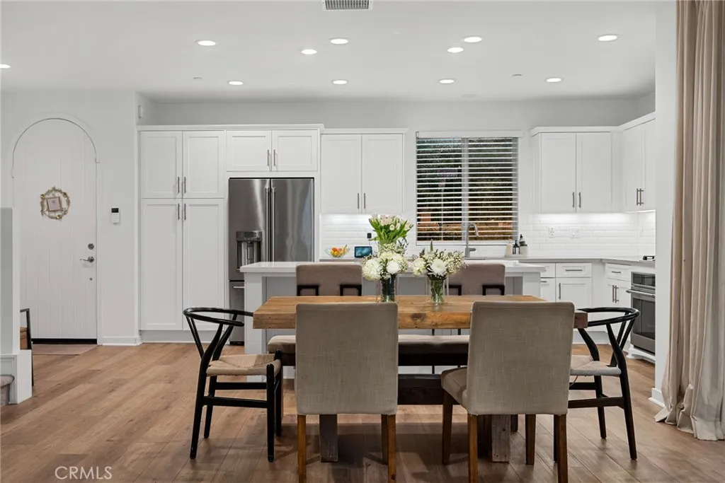 10 Eclipse, Lake Forest, California 92630 home-pic-15