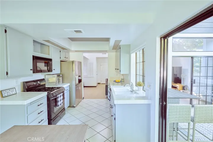 8132 Atwater, Huntington Beach, California 92646