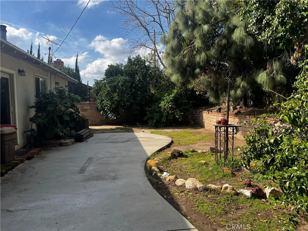 17945 Tulsa Street, Granada Hills, California 91344 home-pic-15