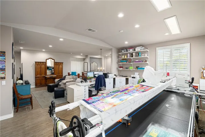 2398 Meadow Glen, La Verne, California 91750