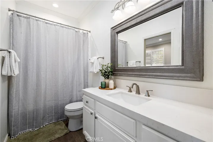 2398 Meadow Glen, La Verne, California 91750