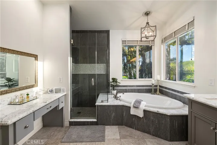 2398 Meadow Glen, La Verne, California 91750