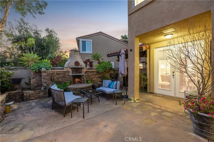 2398 Meadow Glen, La Verne, California 91750