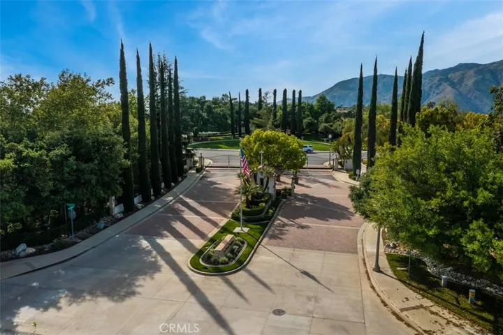 2398 Meadow Glen, La Verne, California 91750