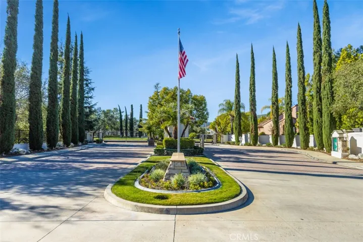 2398 Meadow Glen, La Verne, California 91750