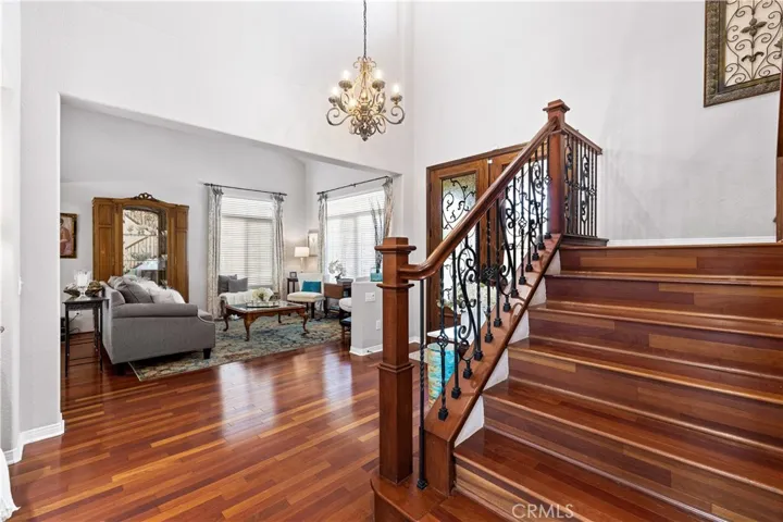 2398 Meadow Glen, La Verne, California 91750