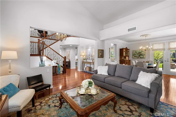 2398 Meadow Glen, La Verne, California 91750