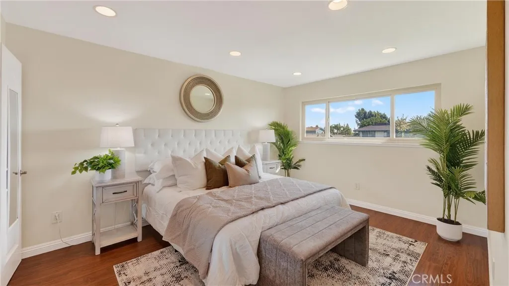 18728 Del Rio Place 2, Cerritos, California 90703 home-pic-9