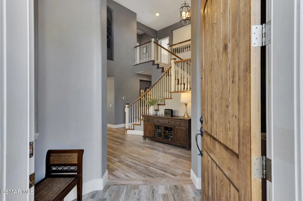 5332 Via Dolores, Newbury Park, California 91320 home-pic-2