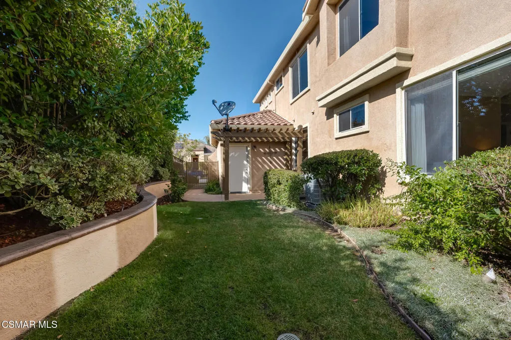 5332 Via Dolores, Newbury Park, California 91320 home-pic-58