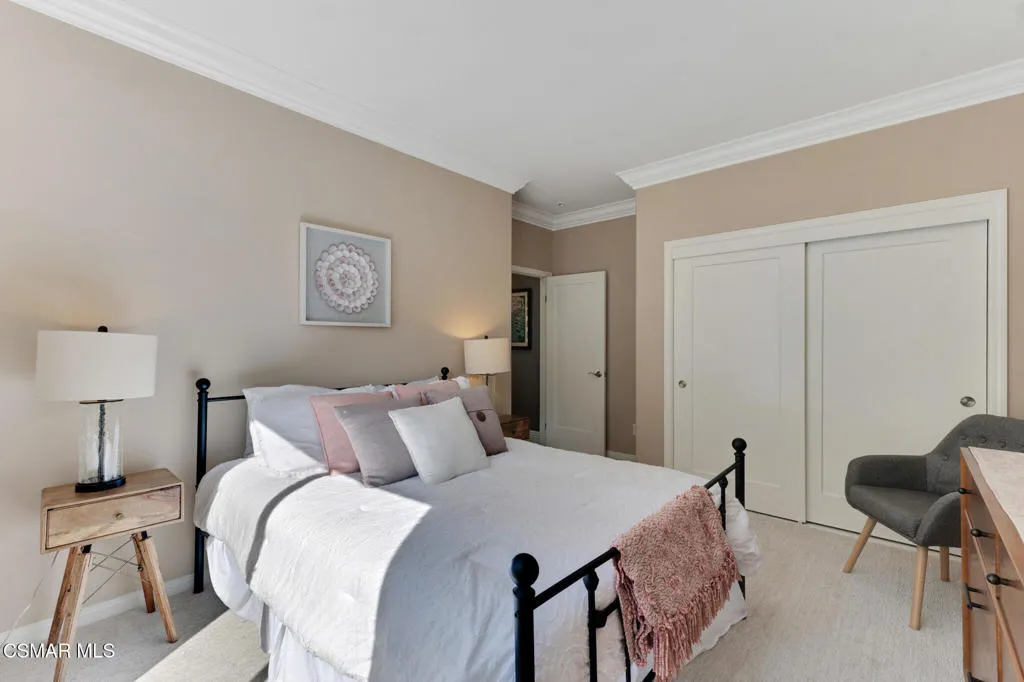 5332 Via Dolores, Newbury Park, California 91320 home-pic-21