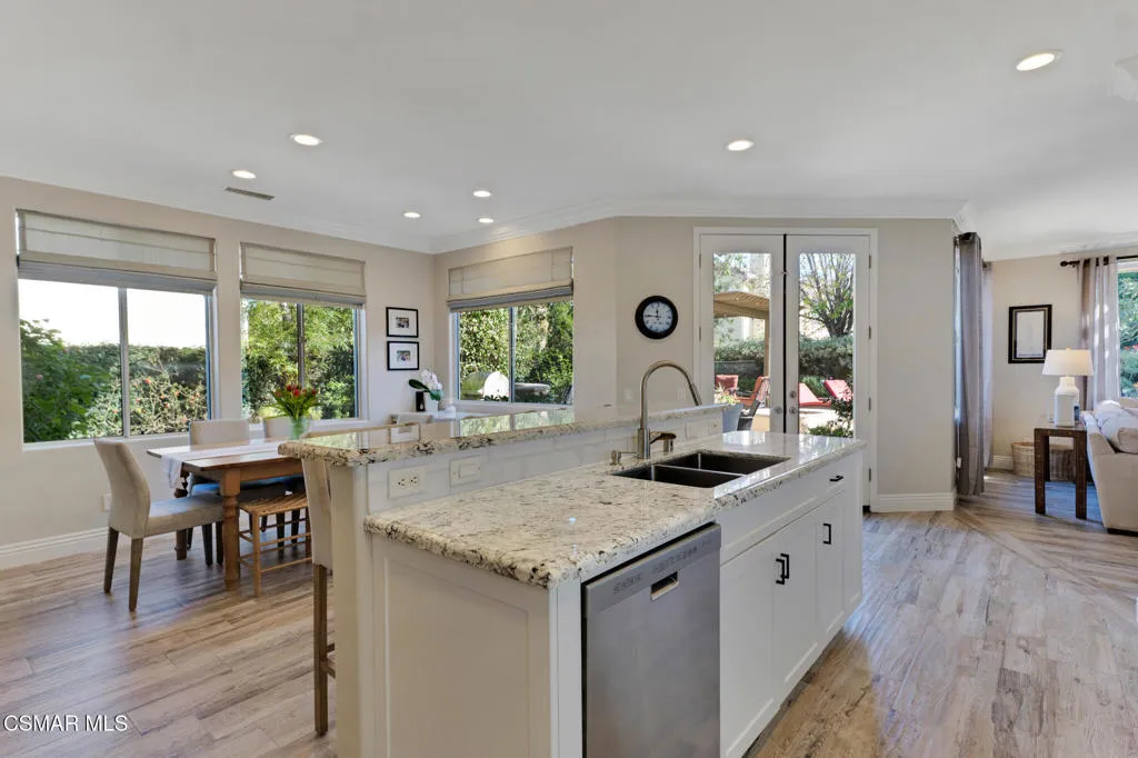 5332 Via Dolores, Newbury Park, California 91320 home-pic-14