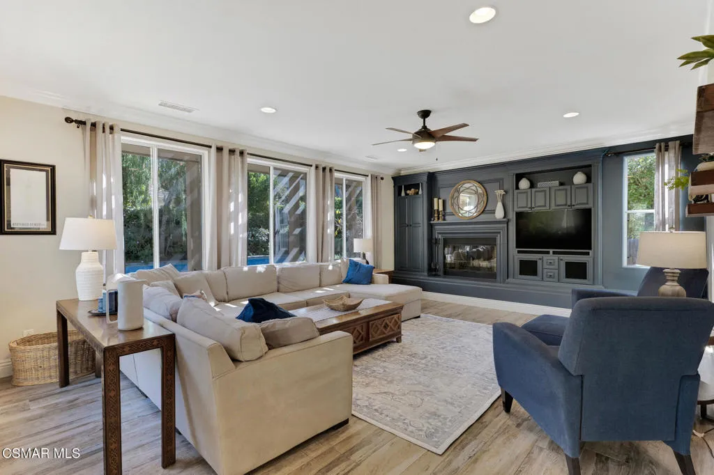 5332 Via Dolores, Newbury Park, California 91320 home-pic-15