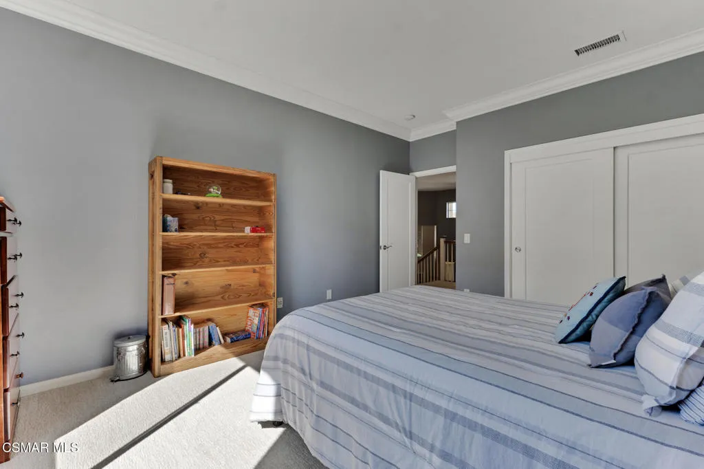 5332 Via Dolores, Newbury Park, California 91320 home-pic-37