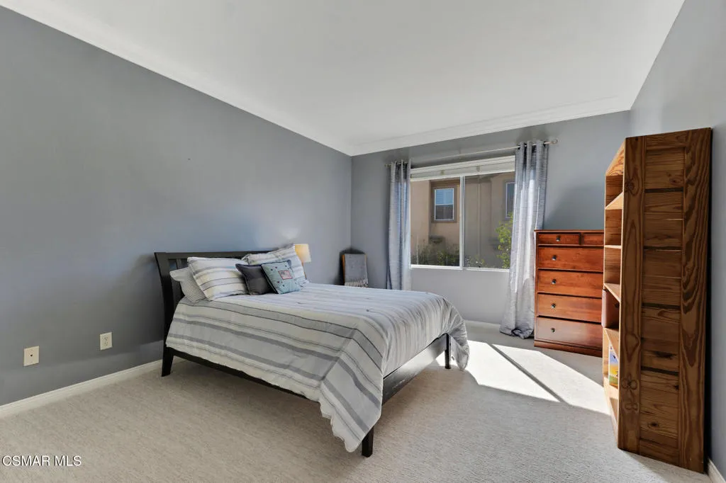 5332 Via Dolores, Newbury Park, California 91320 home-pic-36
