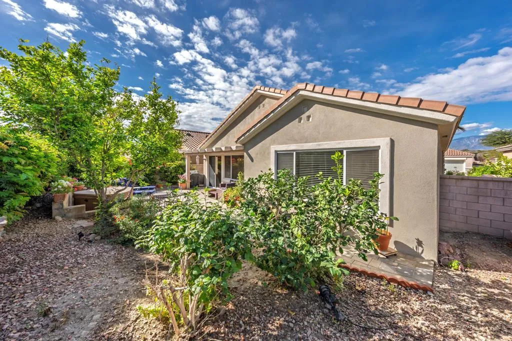 37366 Medjool Avenue, Palm Desert, California 92211 home-pic-33