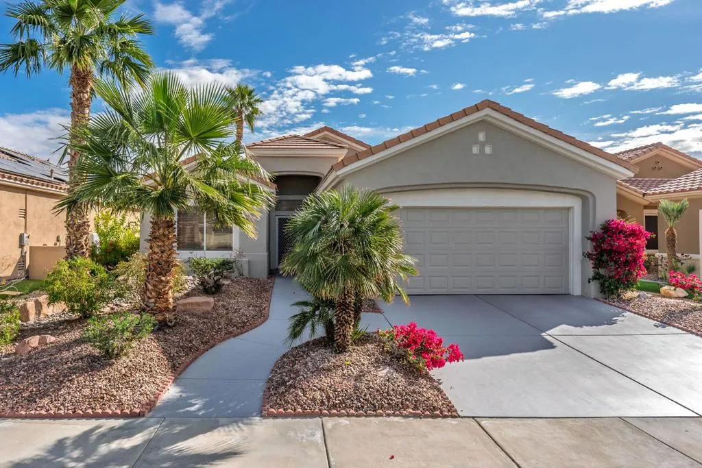 37366 Medjool Avenue, Palm Desert, California 92211 home-pic-1