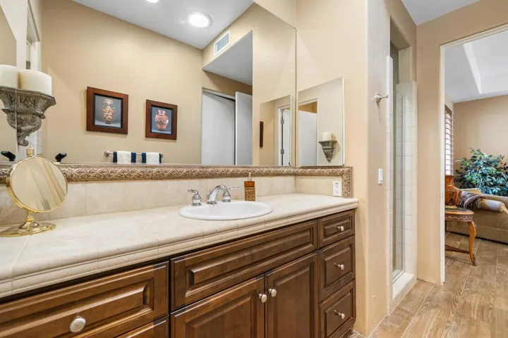56-web-or-mls-JBHacienda_OPMG_0226_056