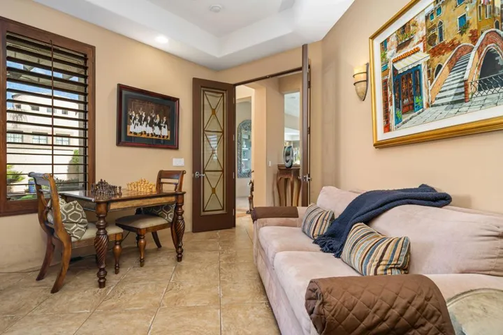 52-web-or-mls-JBHacienda_OPMG_0226_052