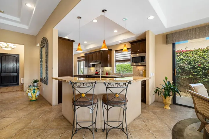 32-web-or-mls-JBHacienda_OPMG_0226_032
