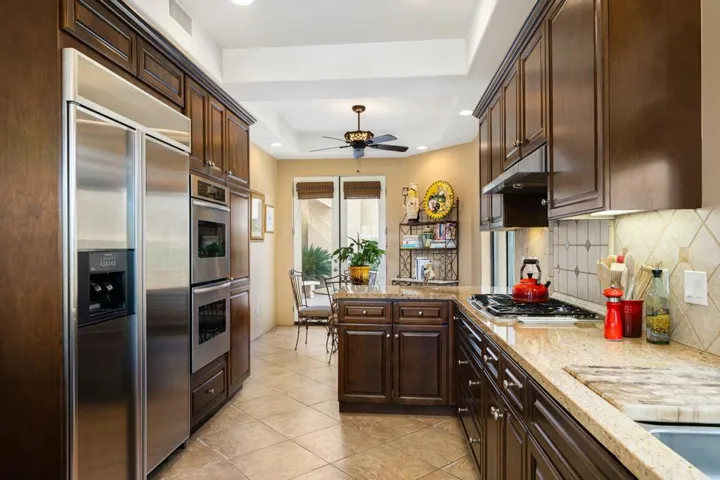 34-web-or-mls-JBHacienda_OPMG_0226_034