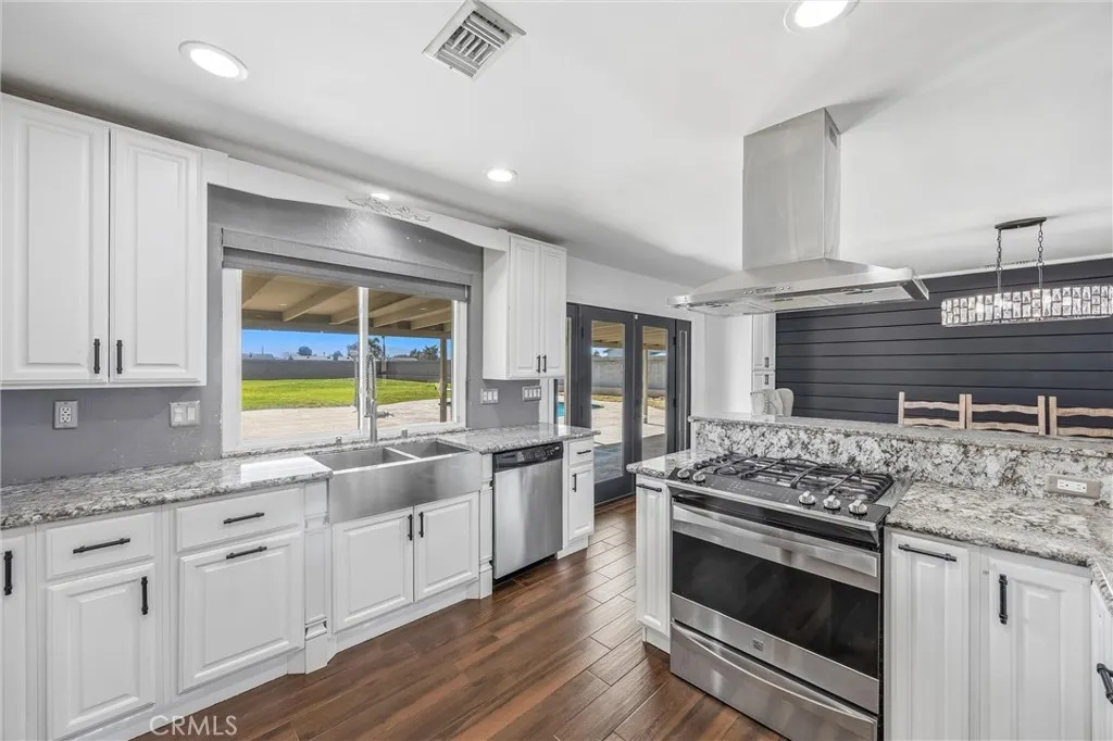 11628 Range View, Jurupa Valley, California 91752 home-pic-12