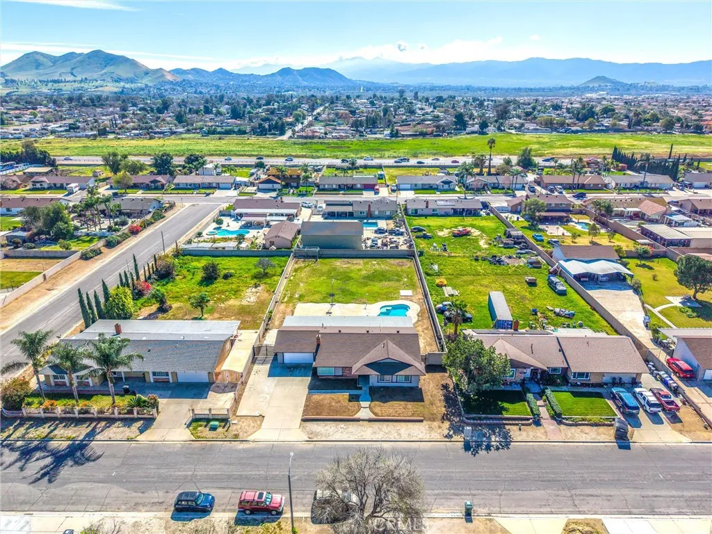11628 Range View, Jurupa Valley, California 91752 home-pic-48