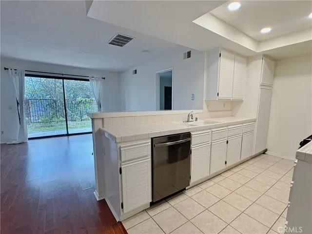25222 Birch Grove, Lake Forest, California 92630