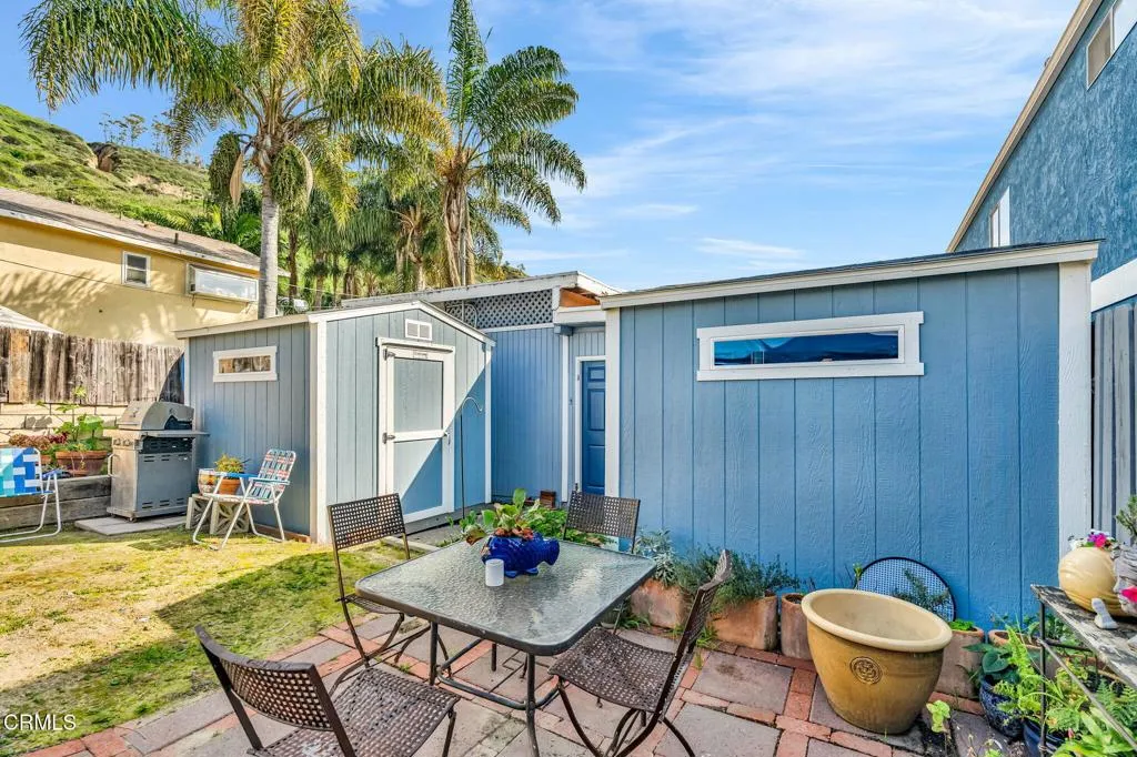 6779 Ojai Avenue, Ventura, California 93001 home-pic-69