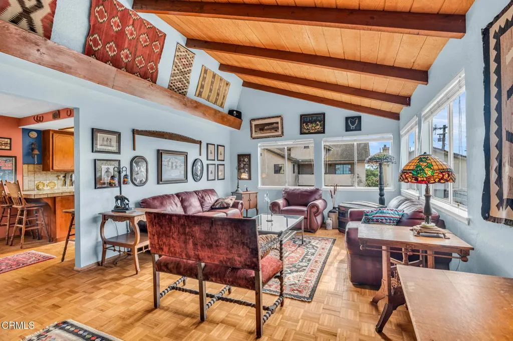6779 Ojai Avenue, Ventura, California 93001 home-pic-36