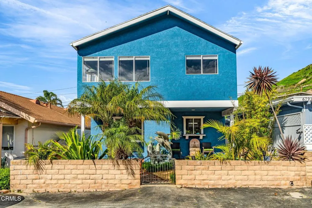 6779 Ojai Avenue, Ventura, California 93001 home-pic-1
