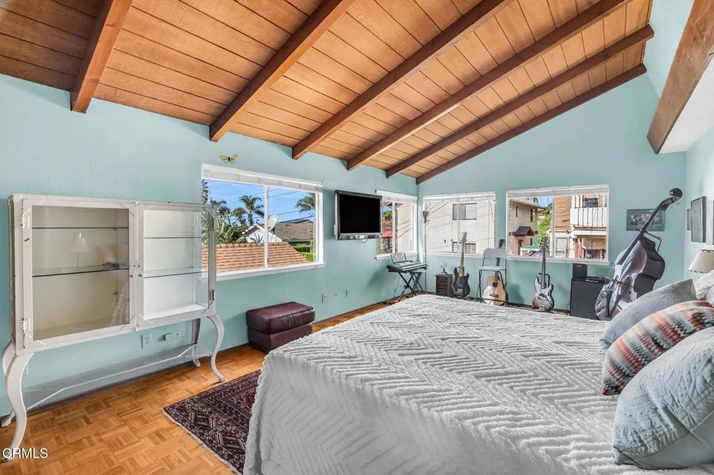 6779 Ojai Avenue, Ventura, California 93001 home-pic-46